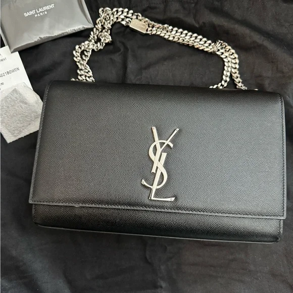 Saint Laurent Kate Shoulder Bag - Picture 2 of 8
